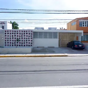 Guest house The Emerald Pr San Juan